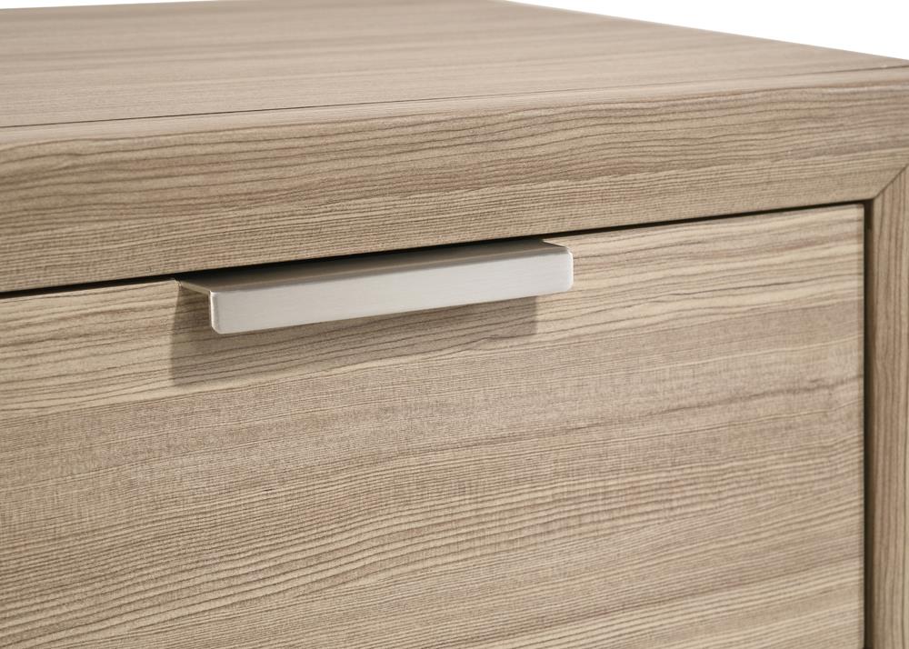 NIGHTSTAND 222592