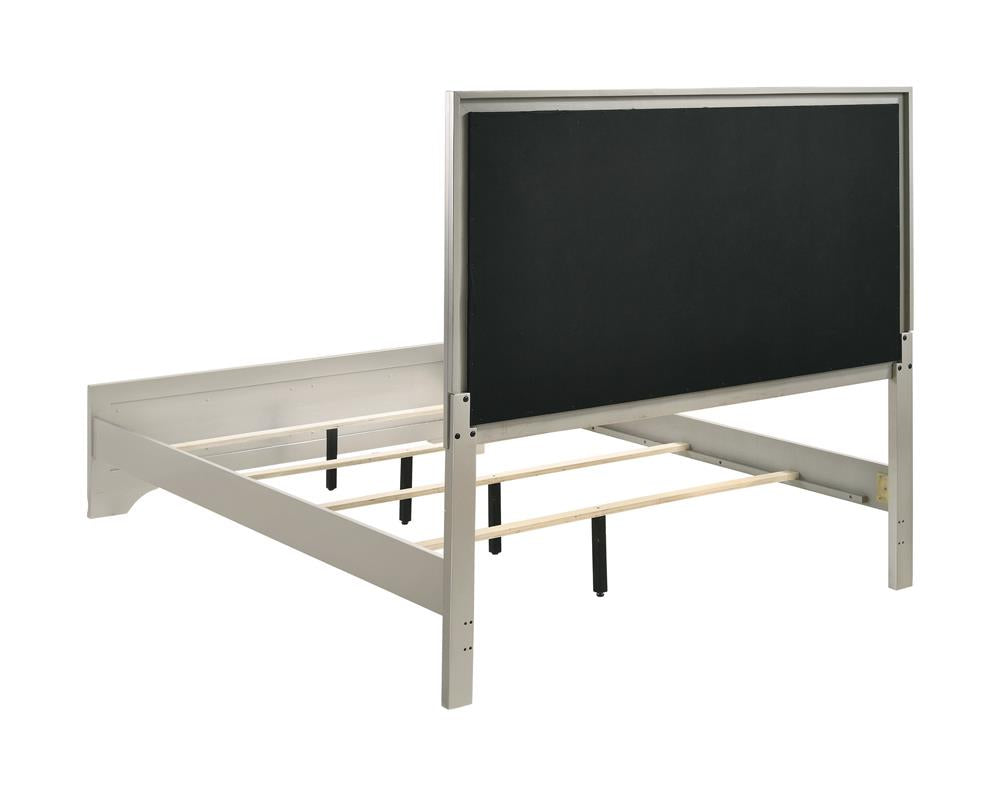 SALFORD QUEEN BED 222721Q