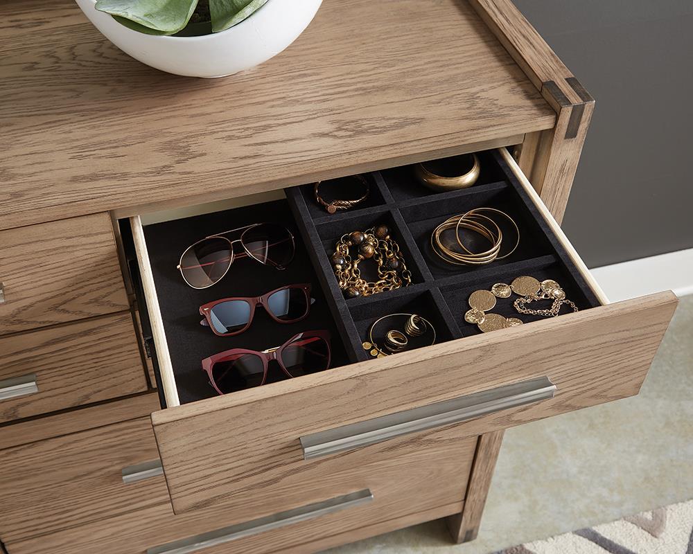 SMITHSON DRESSER 222853