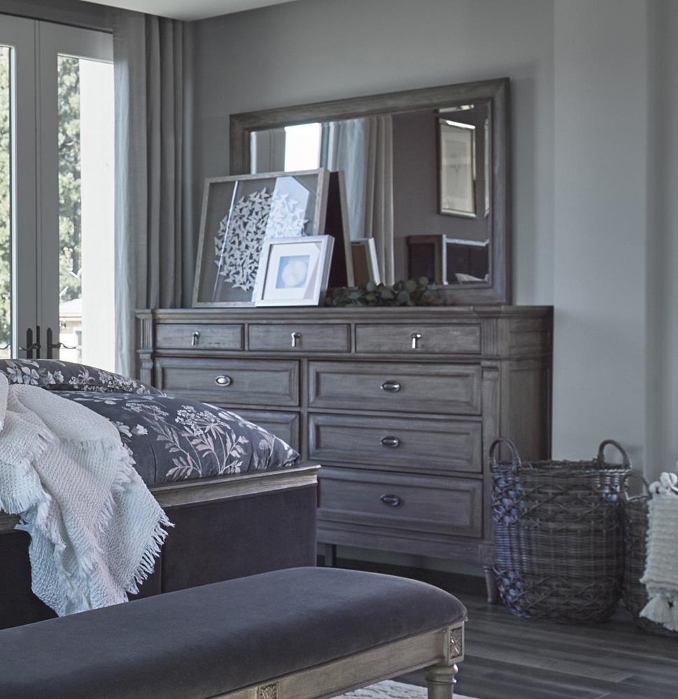 ALDERWOOD DRESSER 223123