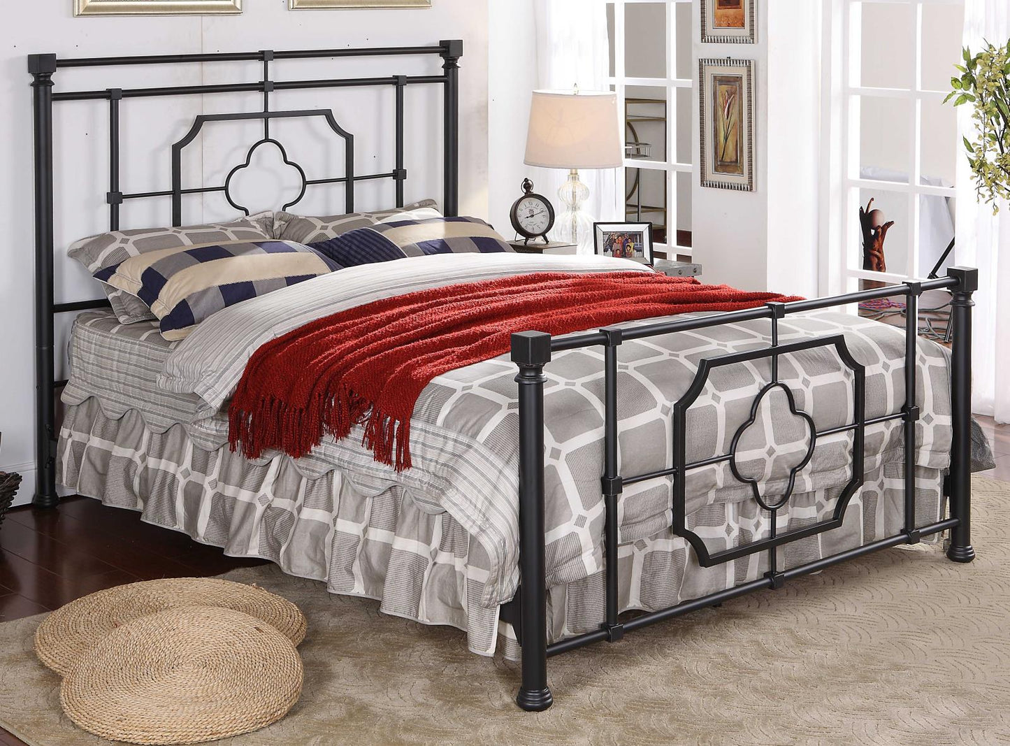 QUEEN BED 305766Q