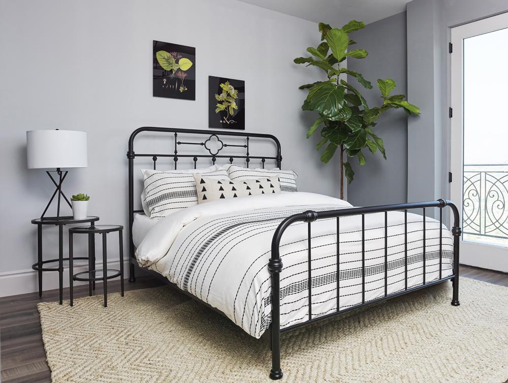 QUEEN BED 305946Q