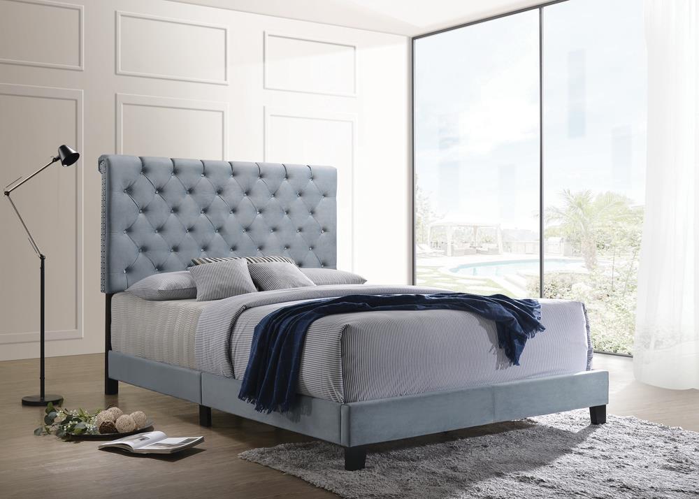 WARNER QUEEN BED 310041Q