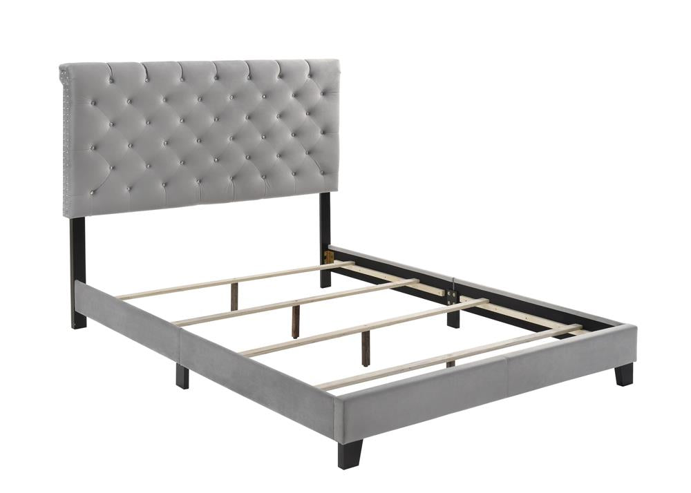 WARNER QUEEN BED 310042Q