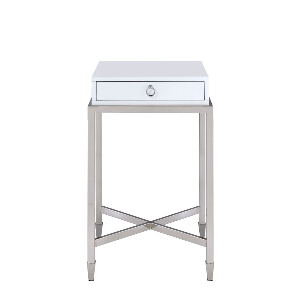 Belinut End Table