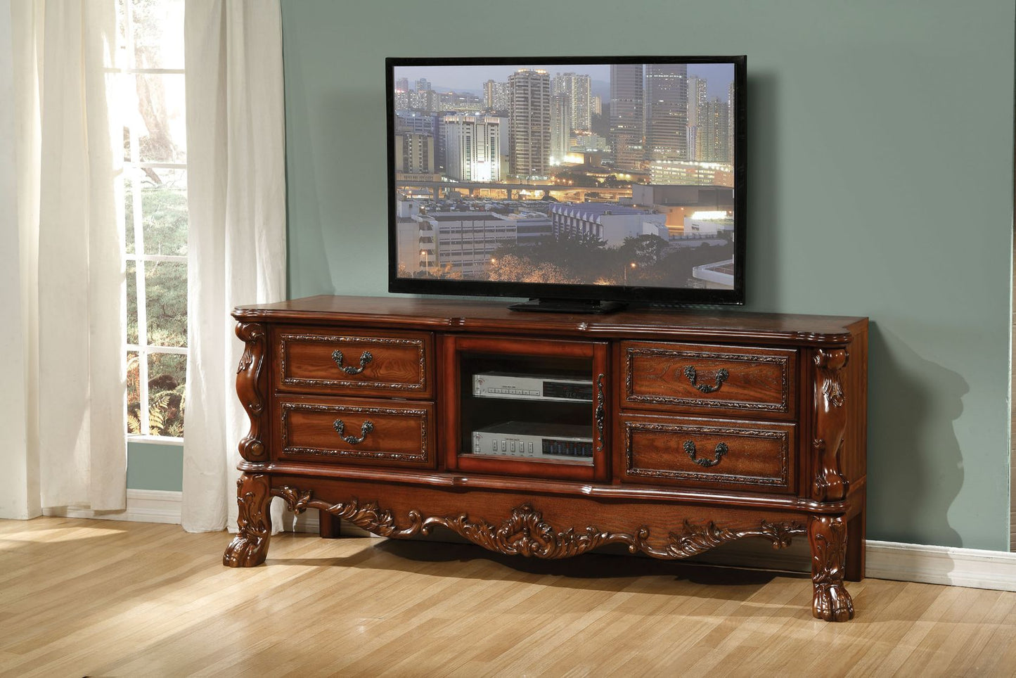 Dresden TV Stand
