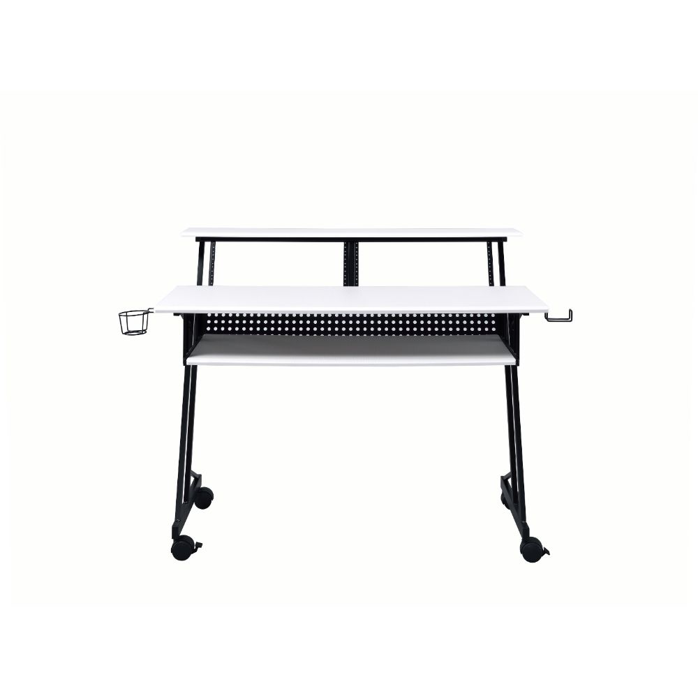 Suitor Music Desk
