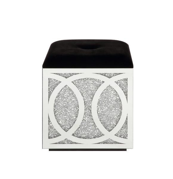 Noralie Ottoman