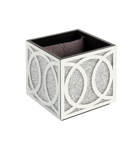Noralie Ottoman
