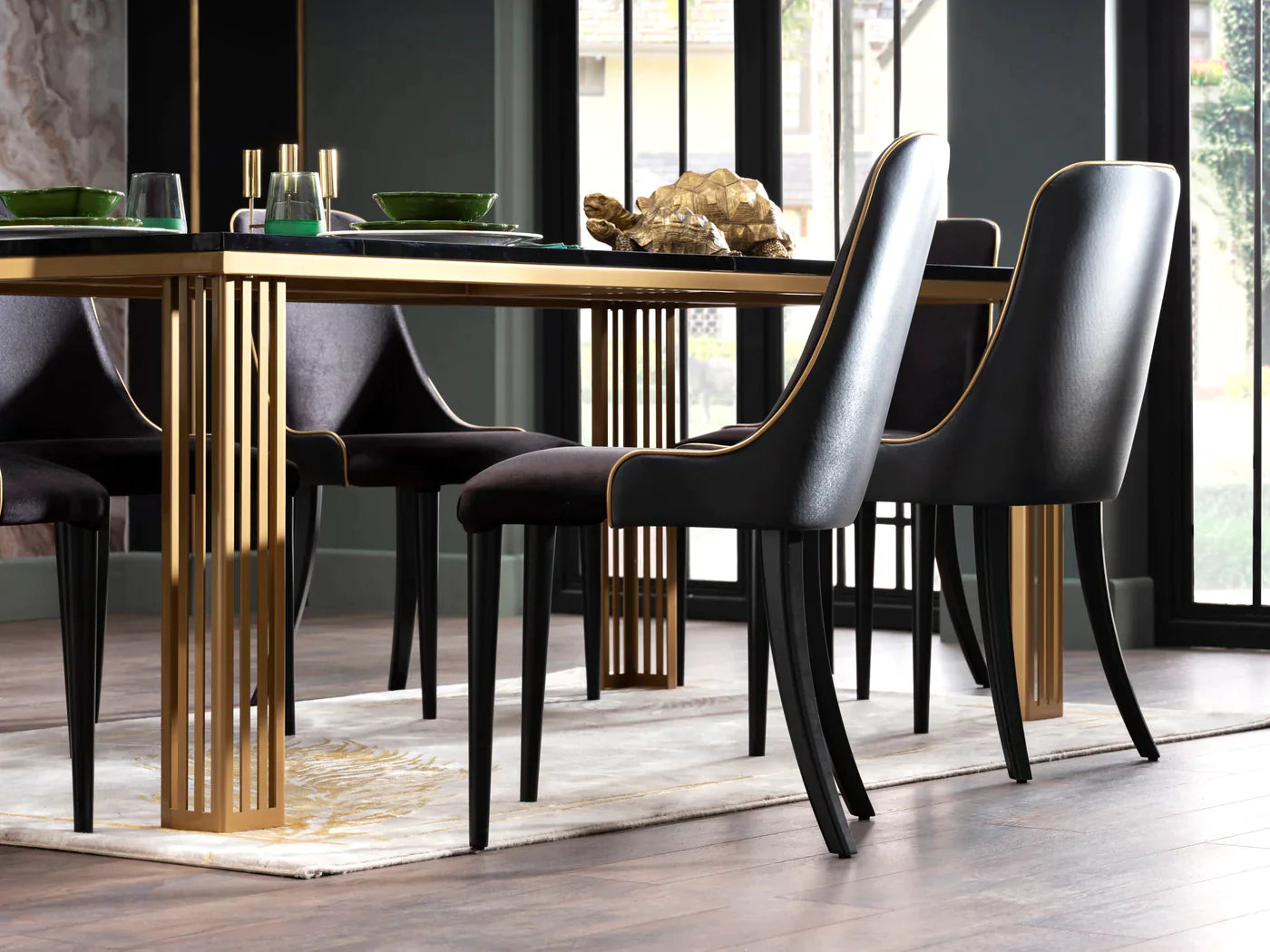 7pcs Carlino Dining Collection