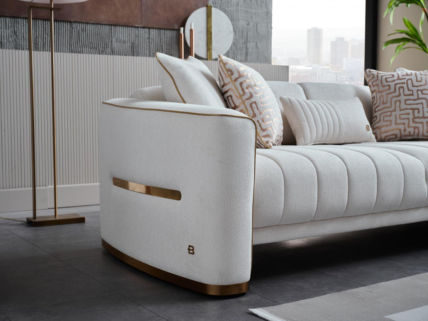 VERONICA I 3 SEAT SLEEPER (MERIT CREAM PLAIN)