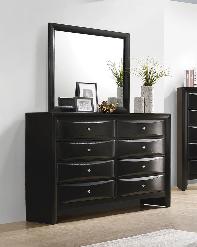 BRIANA DRESSER 200703