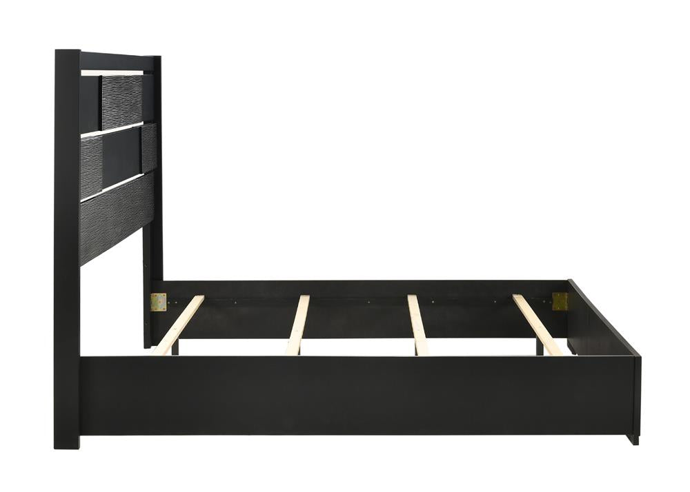 BLACKTOFT QUEEN BED 207101Q