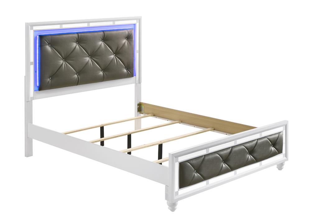 WHITAKER QUEEN BED 223331Q