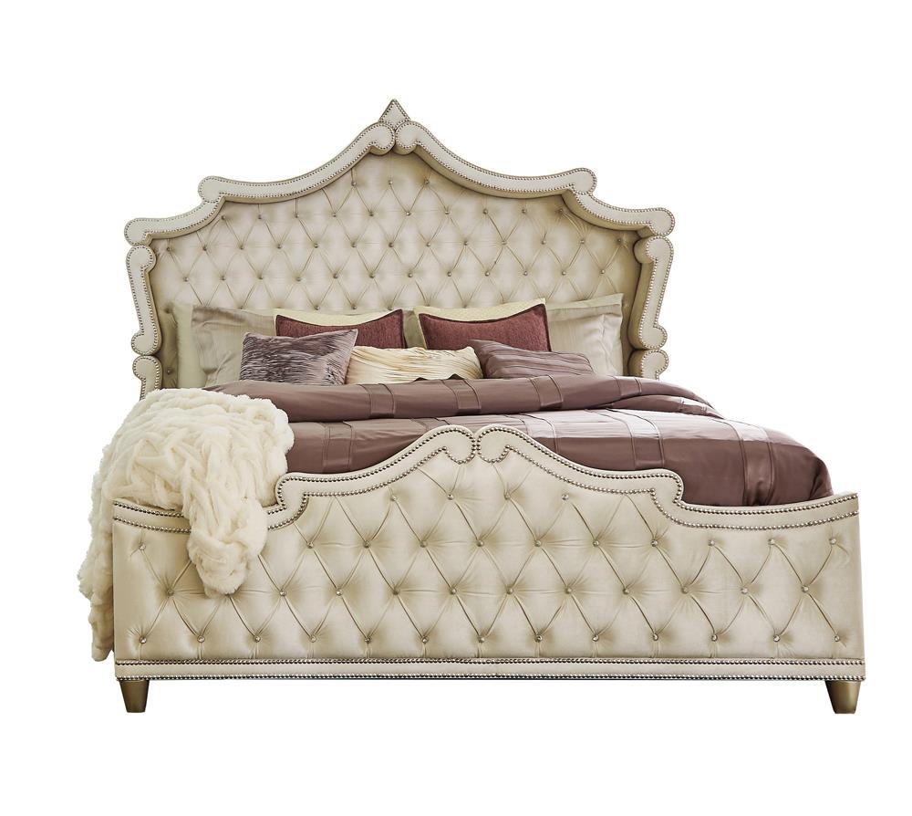 ANTONELLA EASTERN KING BED 4 PC SET 223521KE-S4