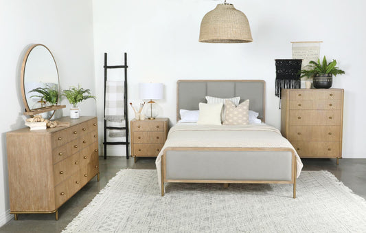 QUEEN BED 4 PC SET 224300Q-S4