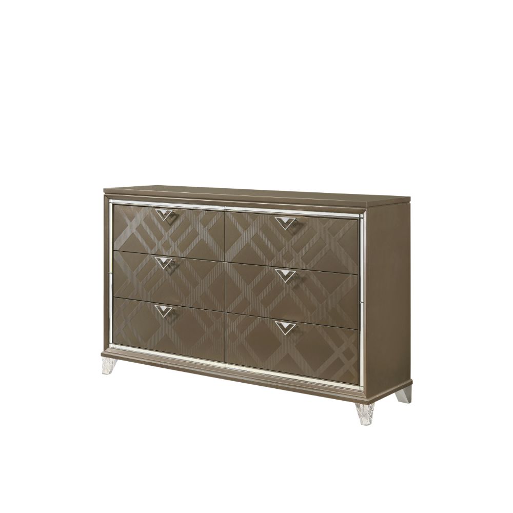Skylar Dresser