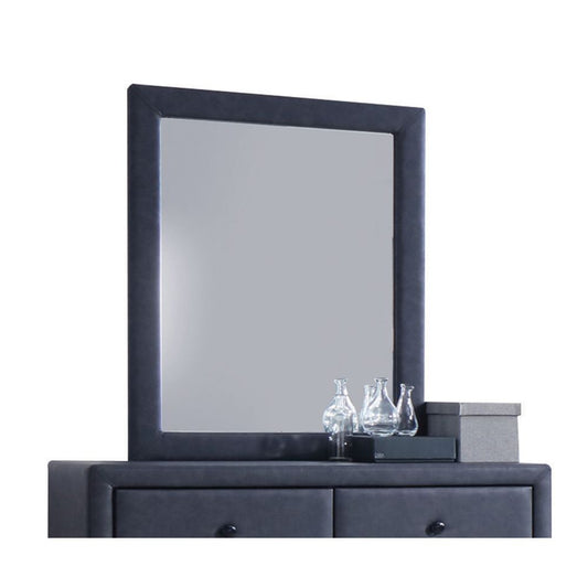 Saveria Mirror