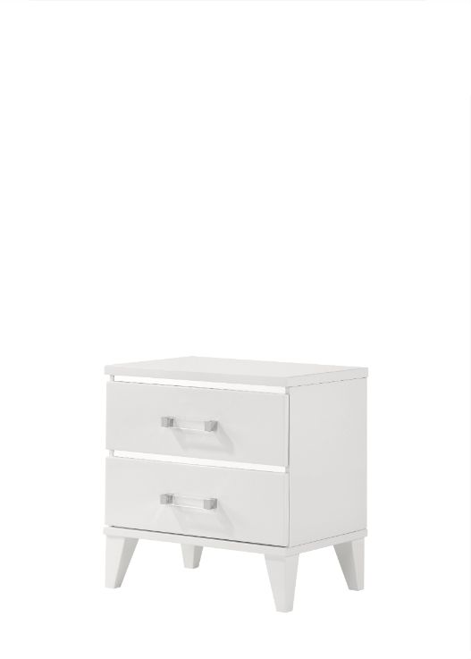 Chelsie Nightstand