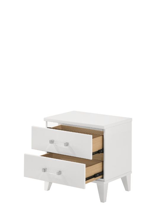 Chelsie Nightstand