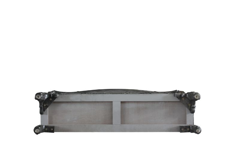 House Delphine Dresser