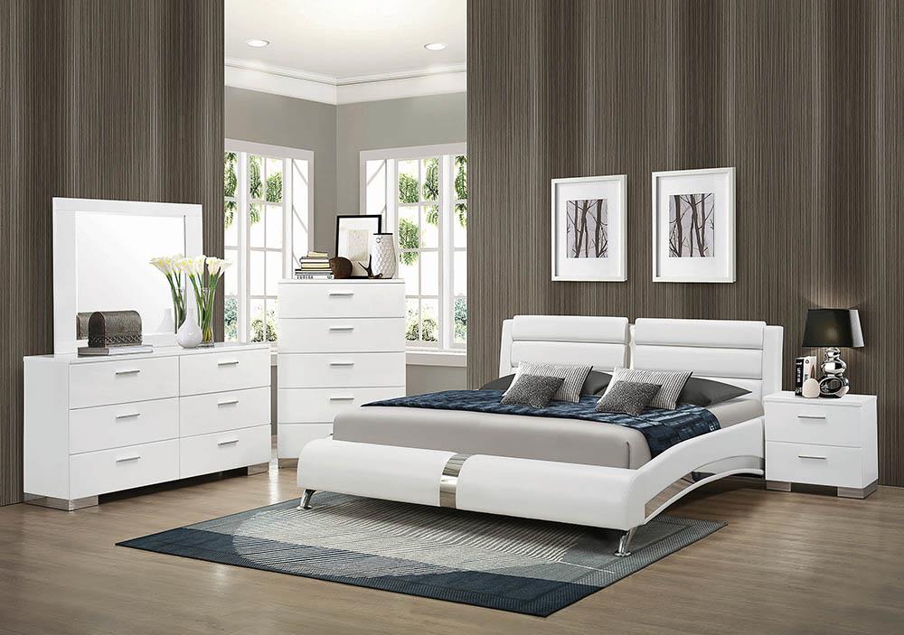 JEREMAINE C KING BED 300345KW