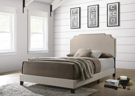 TAMARAC QUEEN BED 310061Q