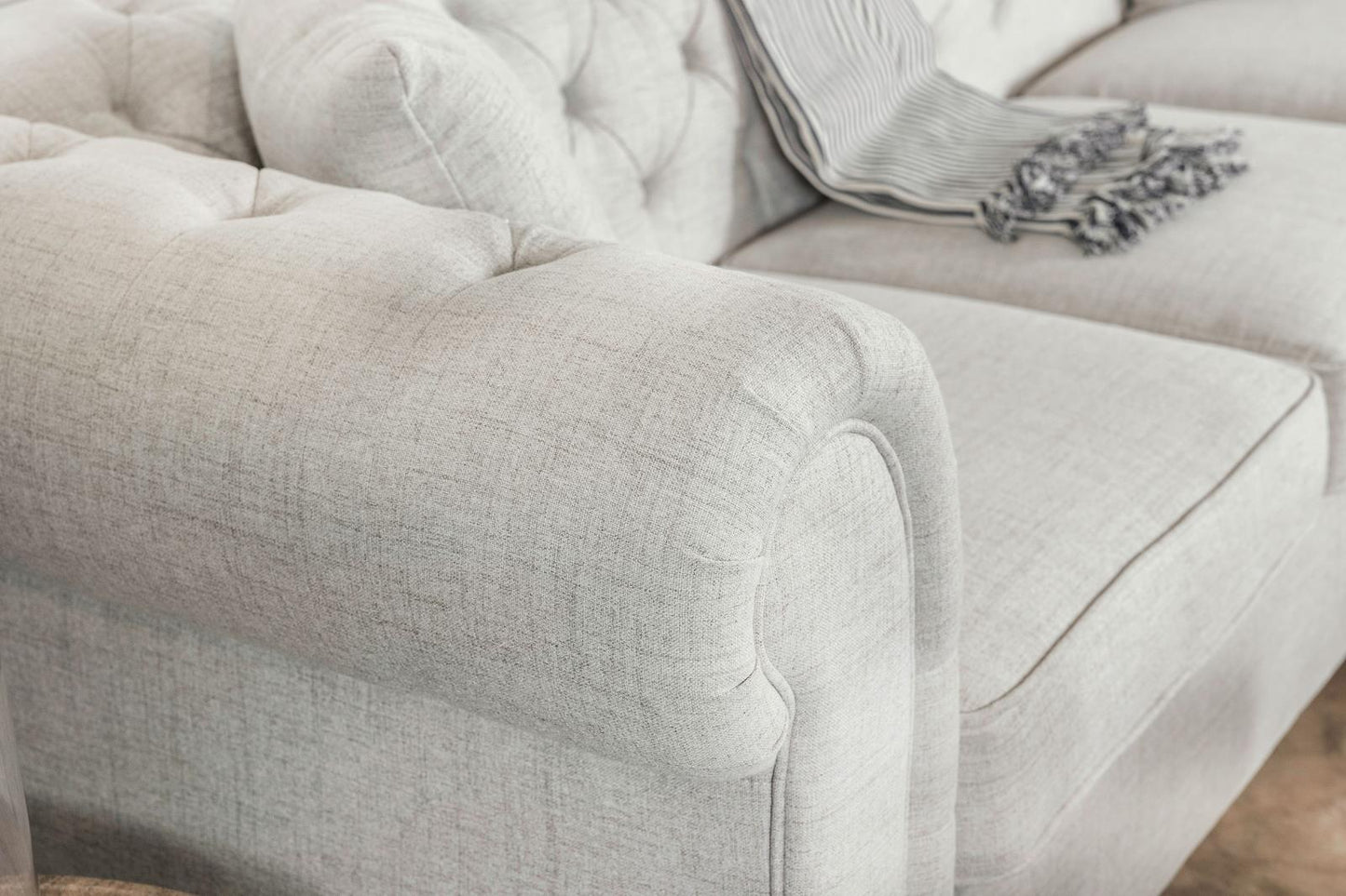 CECILIA SECTIONAL 509457