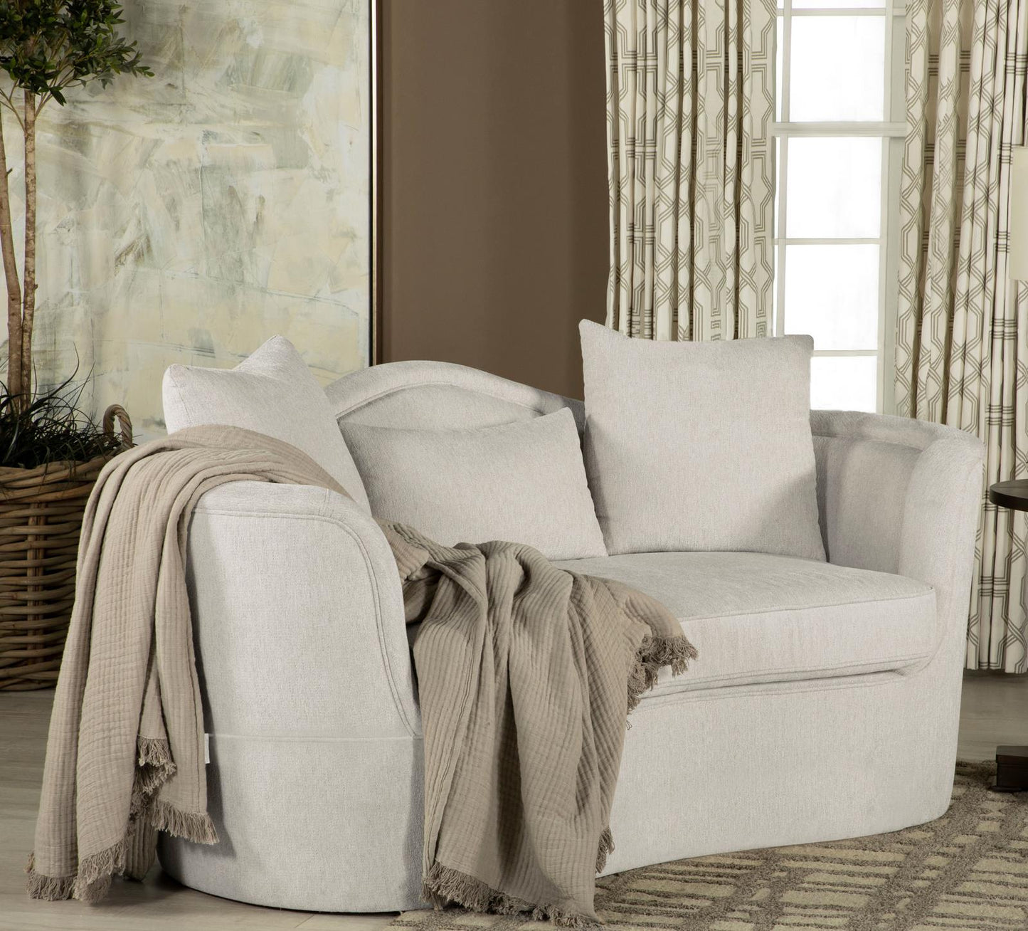 KAMILAH LOVESEAT 511152