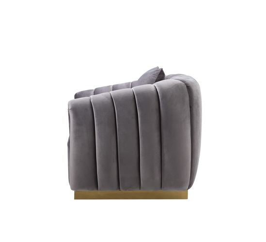 Elchanon Sofa