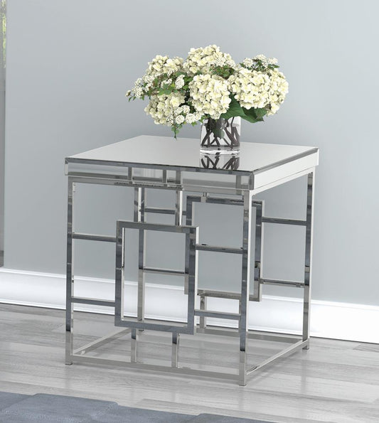 END TABLE 723077