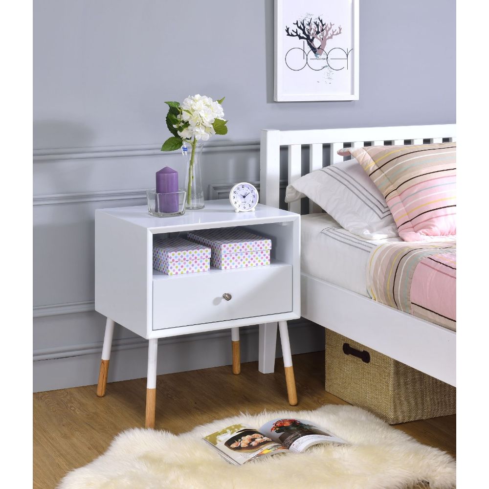 Sonria II End Table