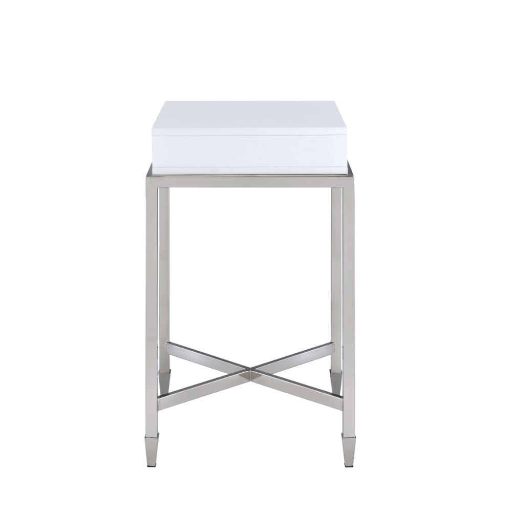 Belinut End Table
