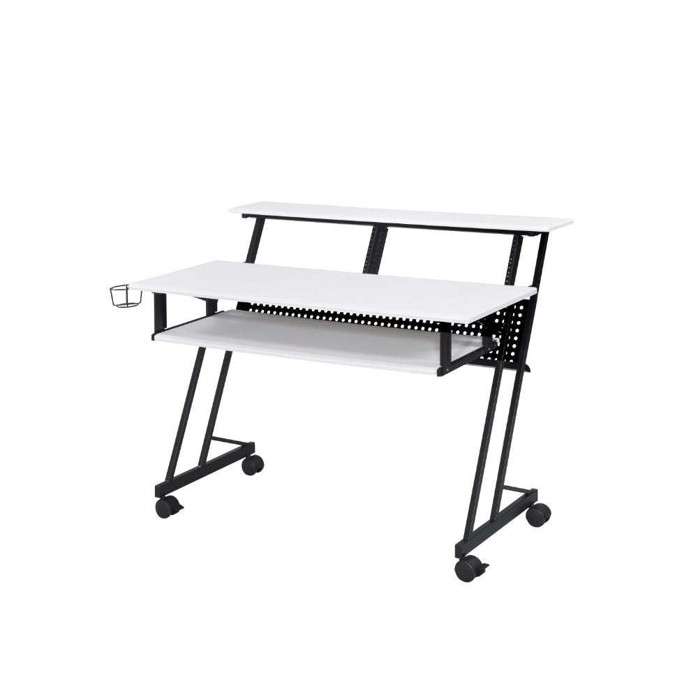 Suitor Music Desk