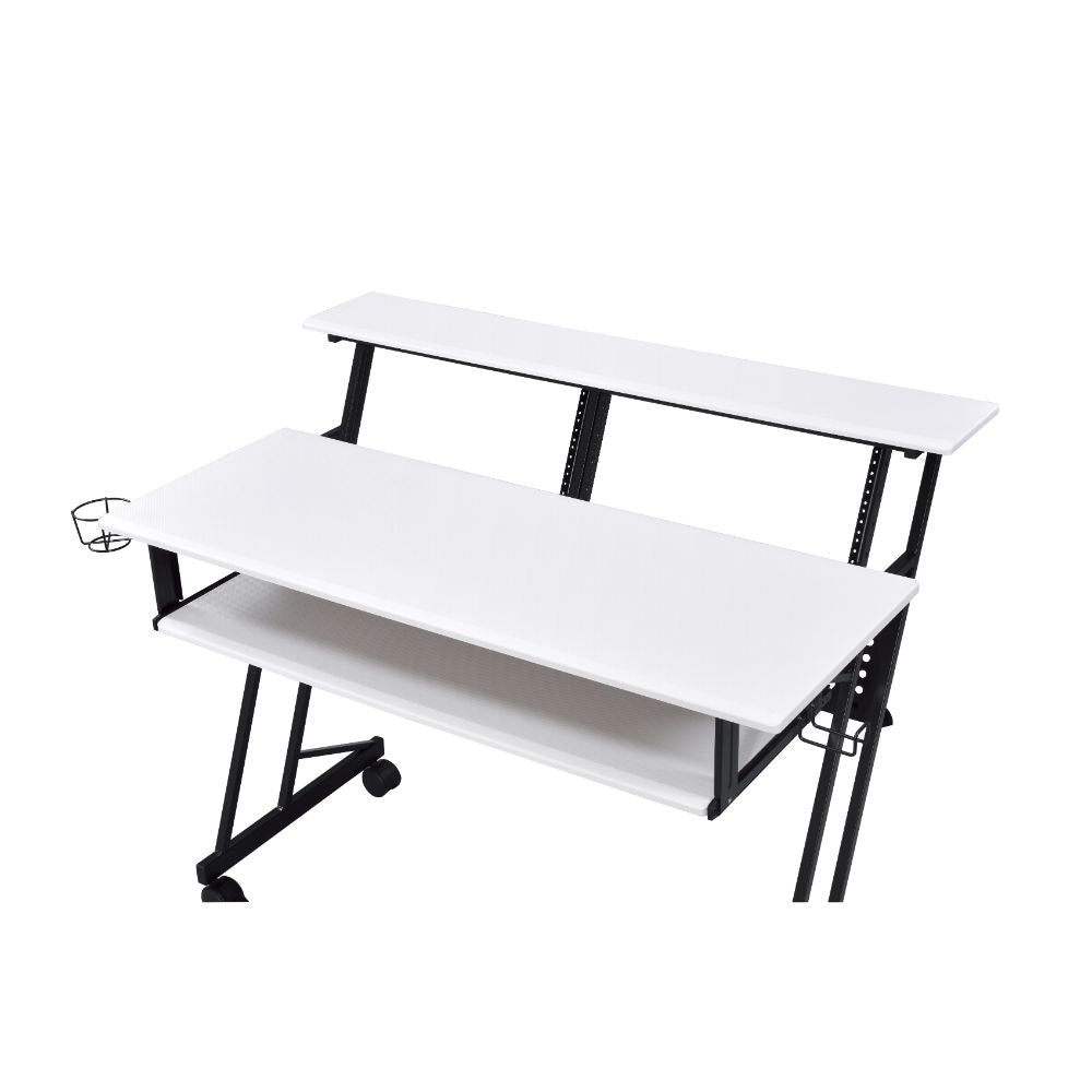 Suitor Music Desk