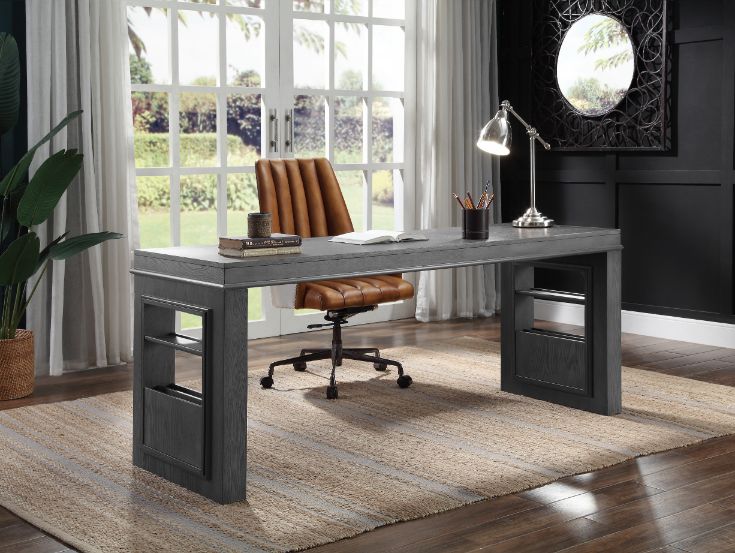 Vildreir Writing Desk