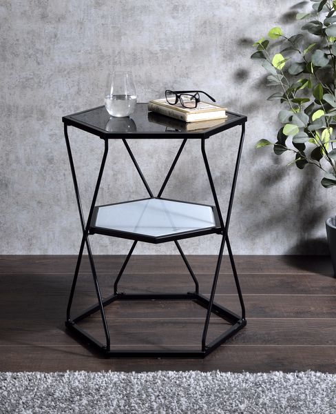 Sinnis Accent Table